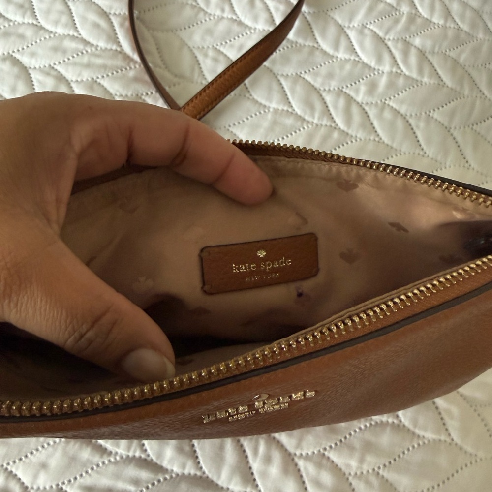 kate spade Brown Leather Pebbled Crossbody Messenger Bag - Picture 4 of 7